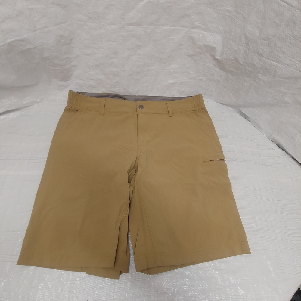 Duluth Trading Company Dry on the Fly Shorts